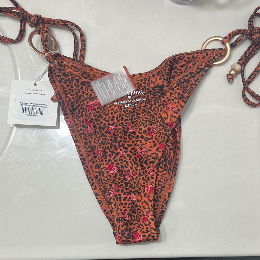 Kulani Kinis Women’s Wild Rose size M